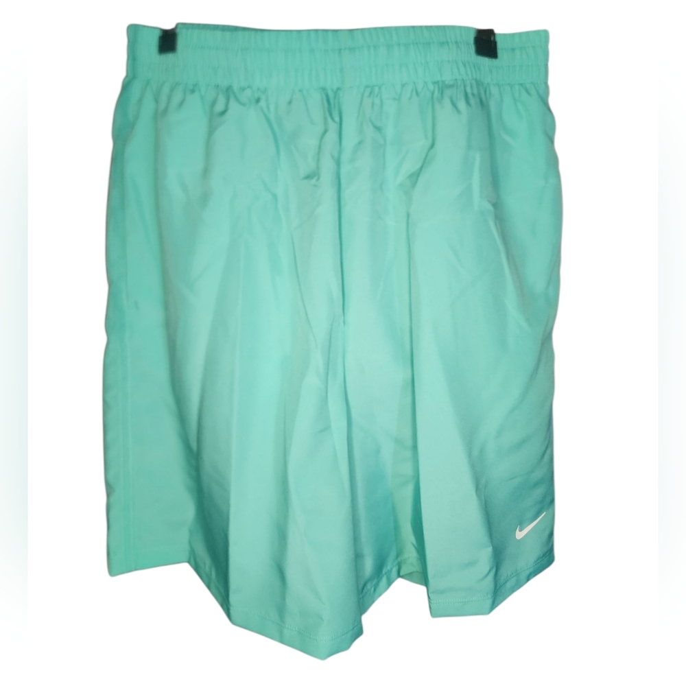 NEW Nike Kids' Dri-FIT Multi Woven Shorts, Boy's XL​ - Picture 3 of 5
